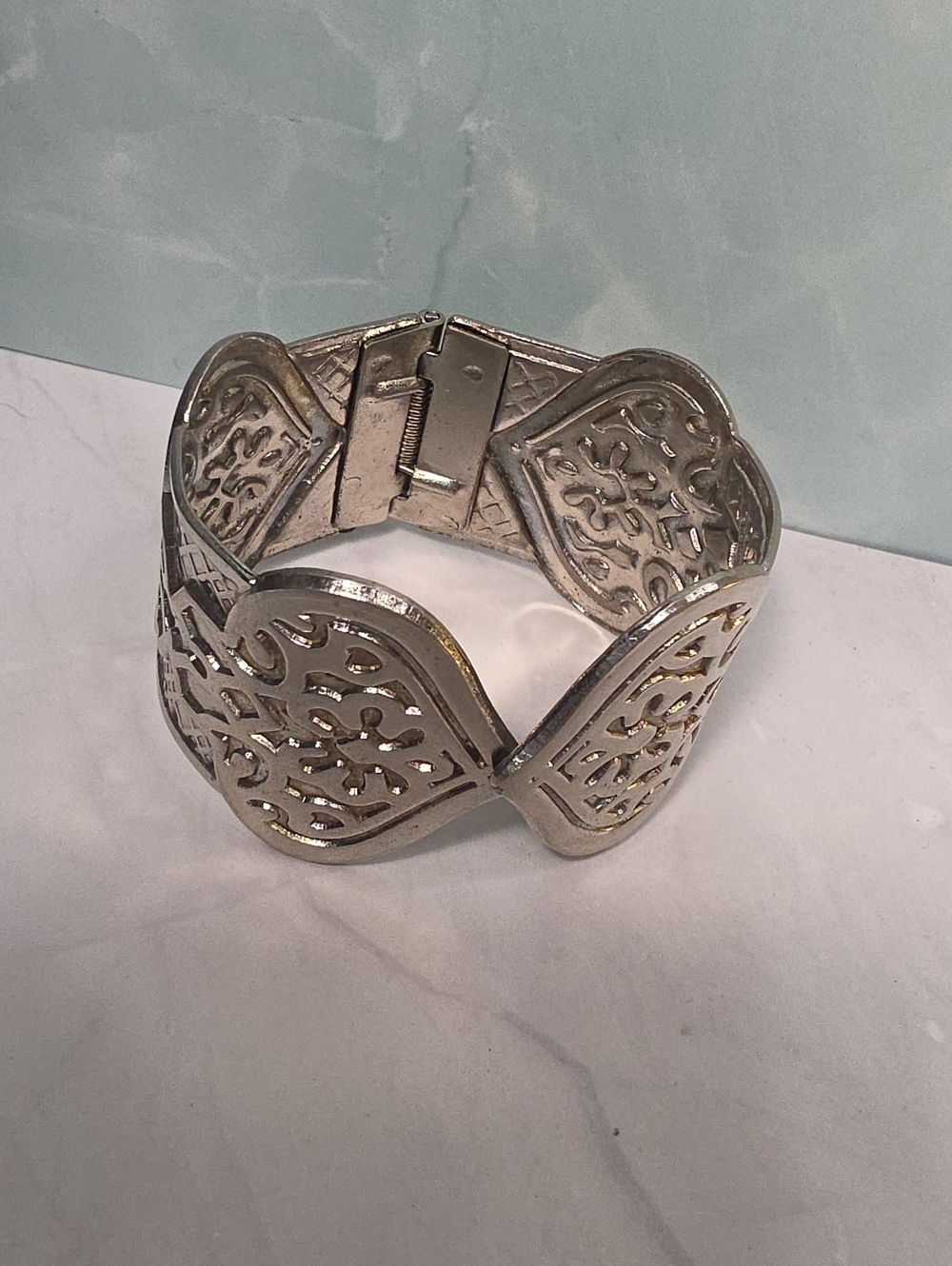 Delicate Silver Filigree Stretch Bracelet - Women Jewelry